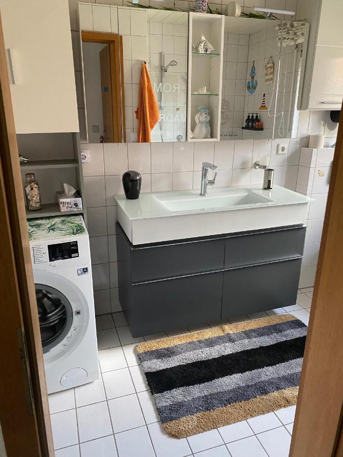 Moderne Ferienwohnung Neckarschleife Mit Klimaanlage Kirchheim am Neckar Bagian luar foto